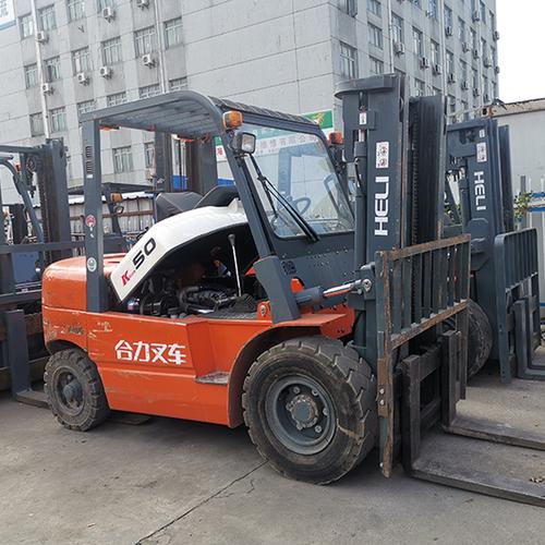 合力5噸四輪電瓶叉車(chē) 2021年二手升降搬運(yùn)車(chē)的性能與選購(gòu)指南